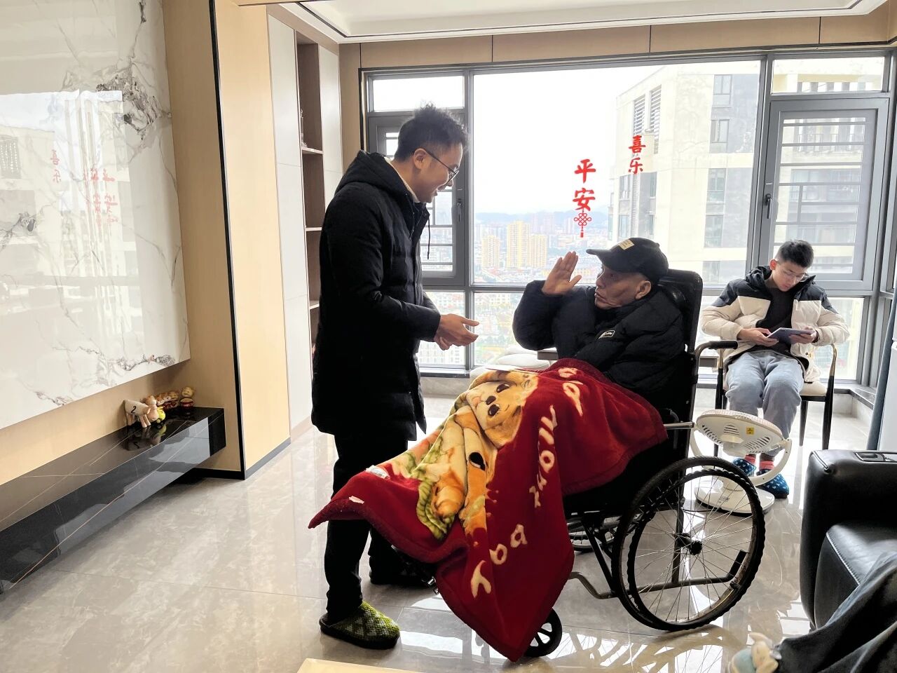 ������ҫ��ա������캽�ۺ��� ���������Ե���